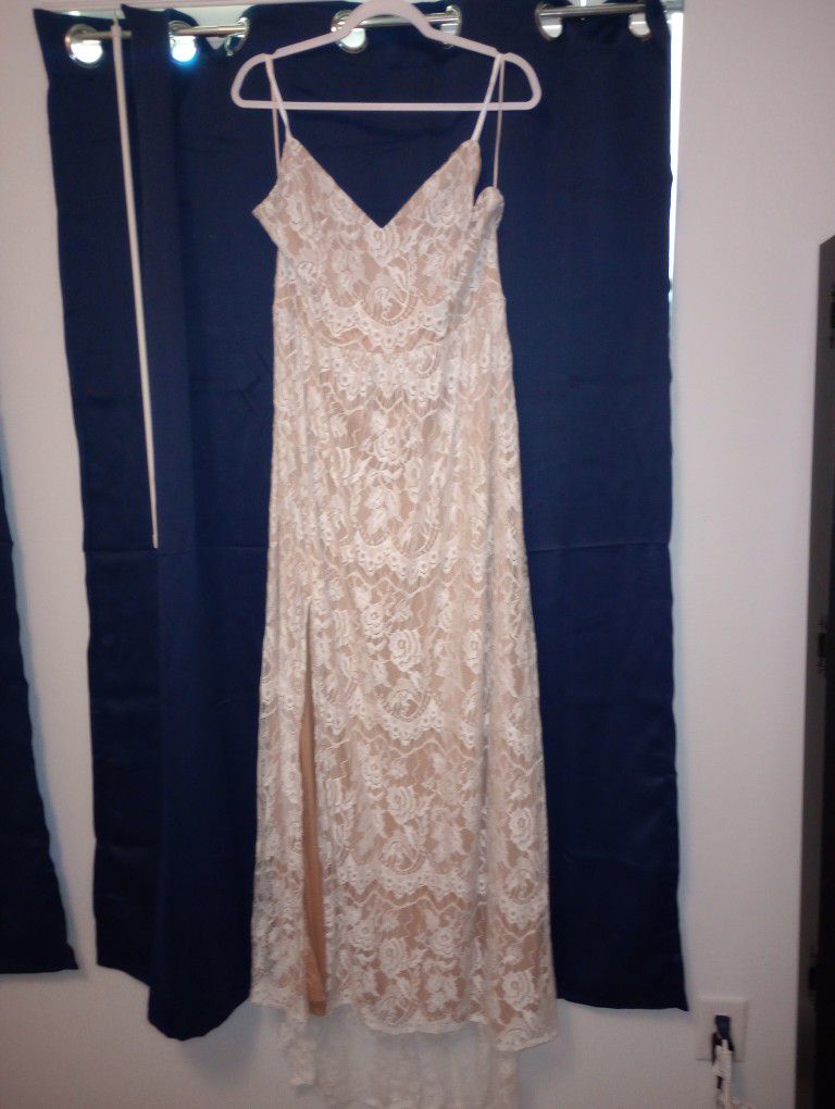Southern Fried Chics Wedding Dress Size 2xl $50 Obo