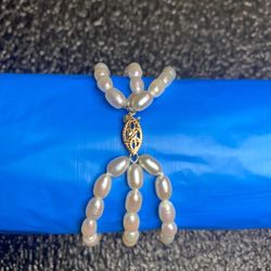3-Strand 7” Pearl Bracelet - Yellow Gold Fish Hook Clasp Hallmarked 14k IPS
