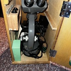 Wesco Microscope