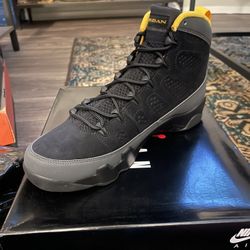 Jordan Retro 9