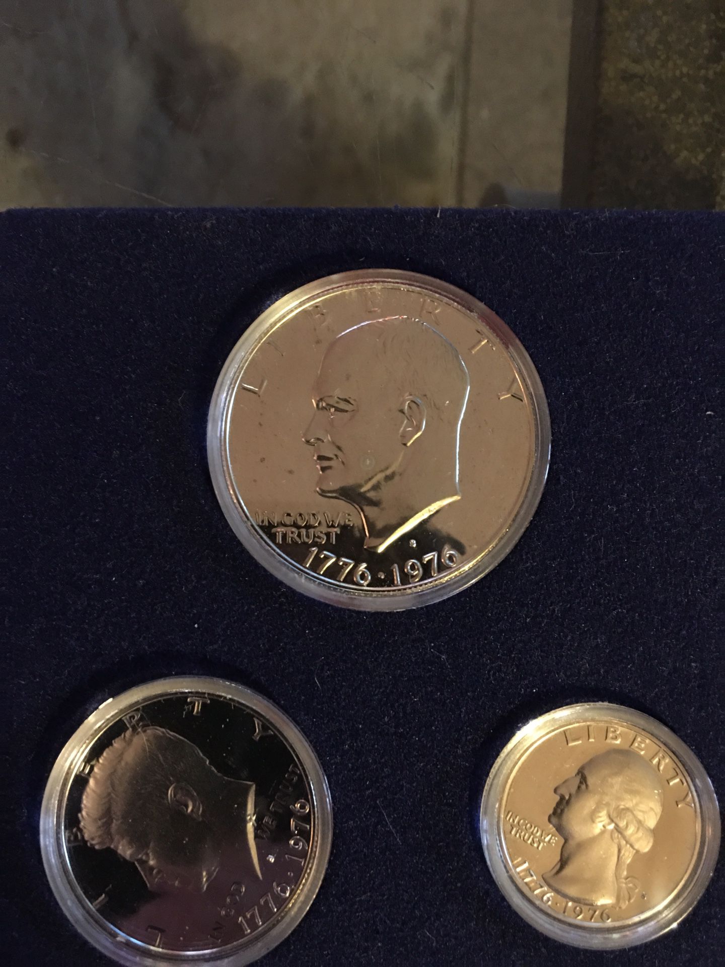 1976 bicentennial 3 coin proof set 50.00