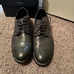 Men’s Shoes