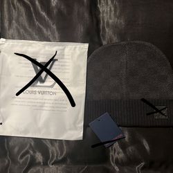 Lv beanie