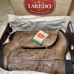 New Laredo Womens Maddie Embroidered Round Toe Pull On Casual Boots Mid Calf Low Heel 1-2" - Brown - Size 9 W