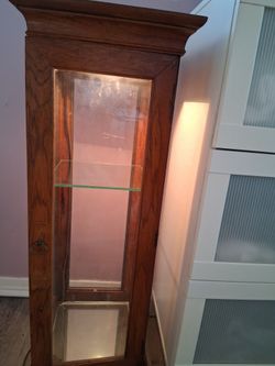 Curio cabinet