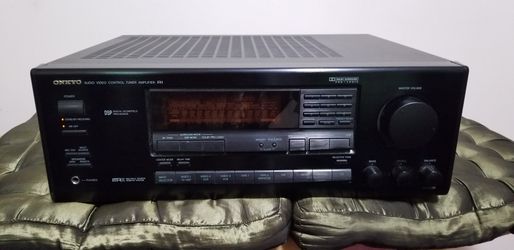 Onkyo Audio Video Control Tuner Amplifier R1 Model TX-SV525, Used, Great Condit.