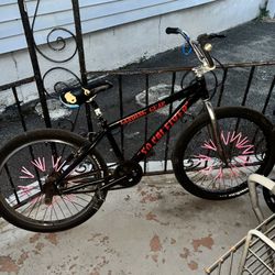 SE So Cal Flyer 24” – Street / Wheelie Bike