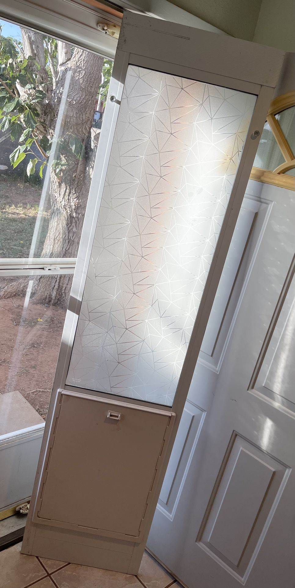 XL doggy door for sliding glass door w/privacy glass