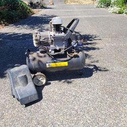 8 Gallon Compressor 