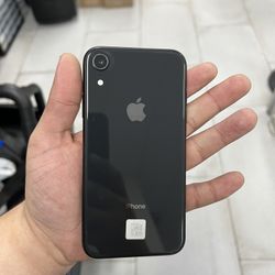 iPhone XR 64GB Unlocked $299 Cash Or Card!!