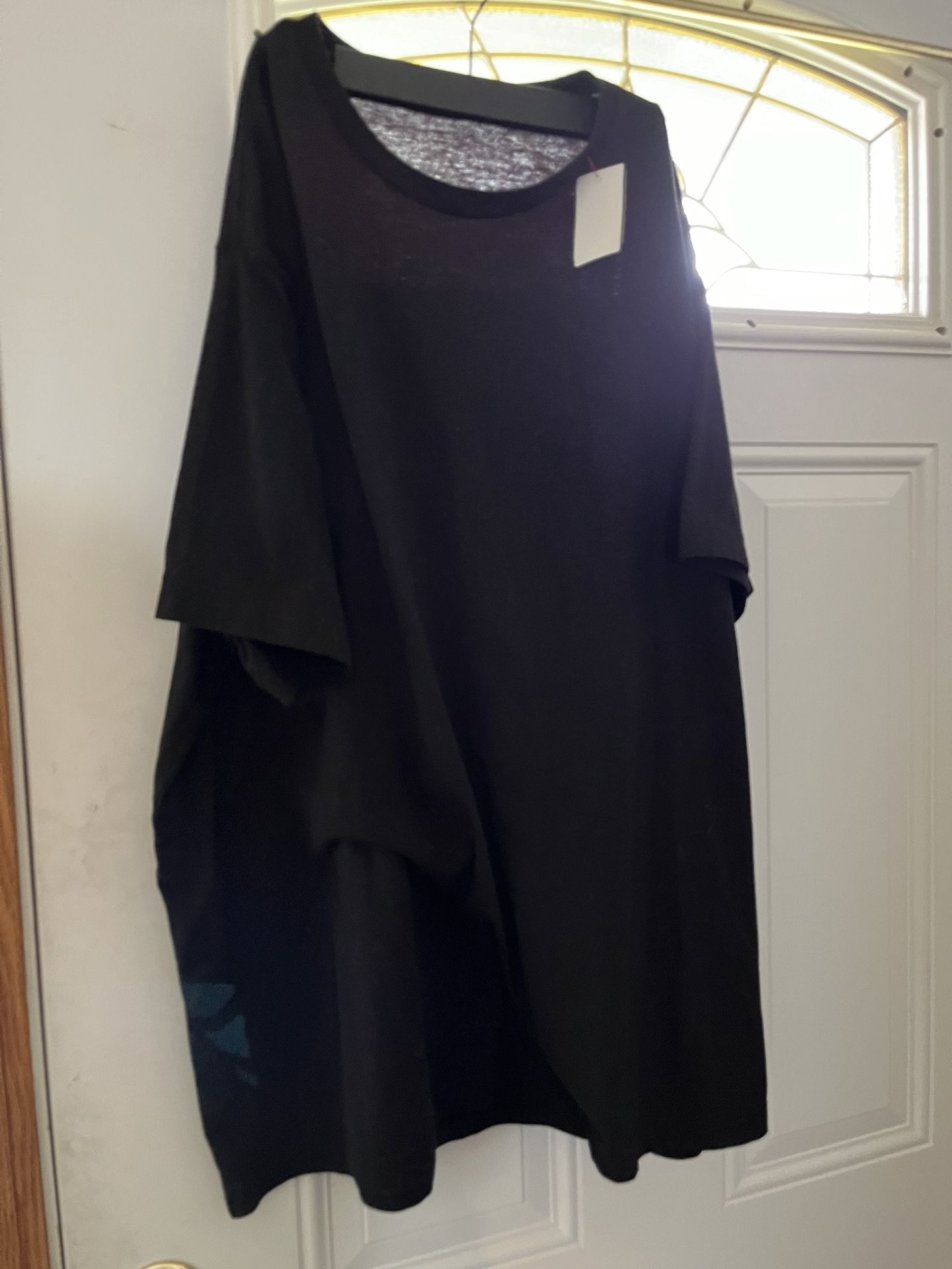 Black George Size 2XL Shirt