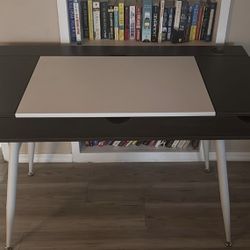 Desk, Barely Used, Must Sell
