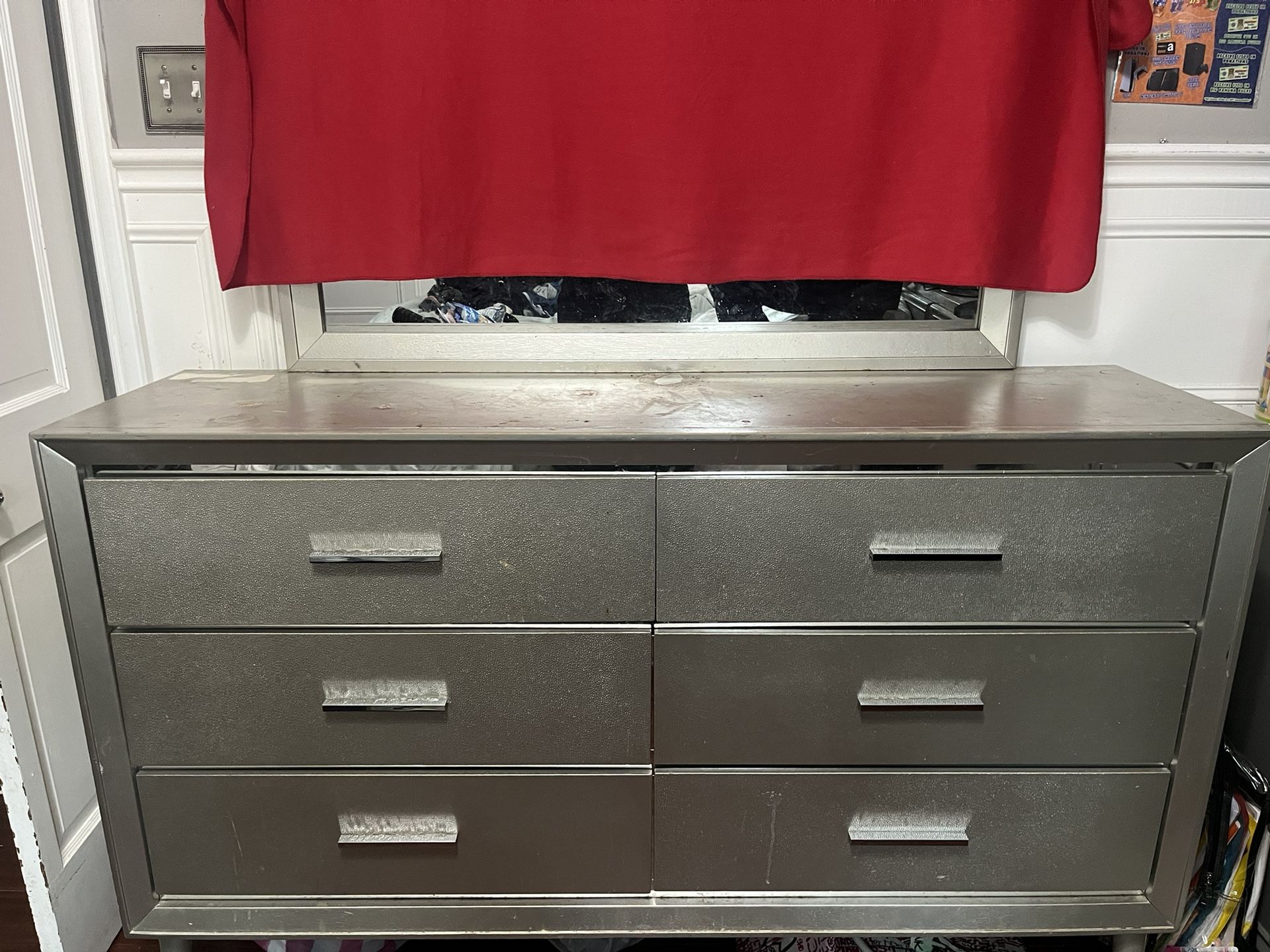 DRESSER AND NIGHTSTAND