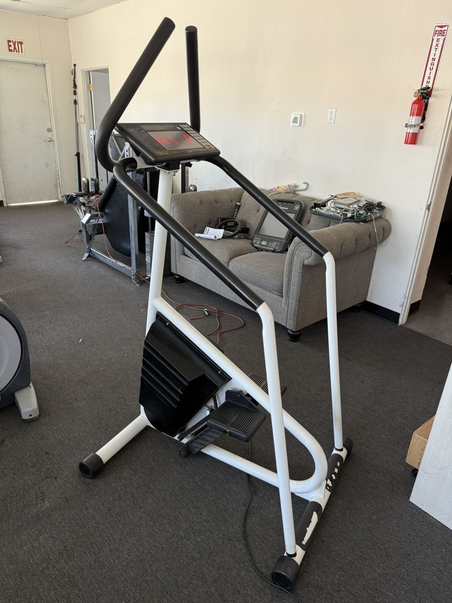 Stairmaster 4000 PT stepper, Commercial stepper, cardio machine, gym equipment