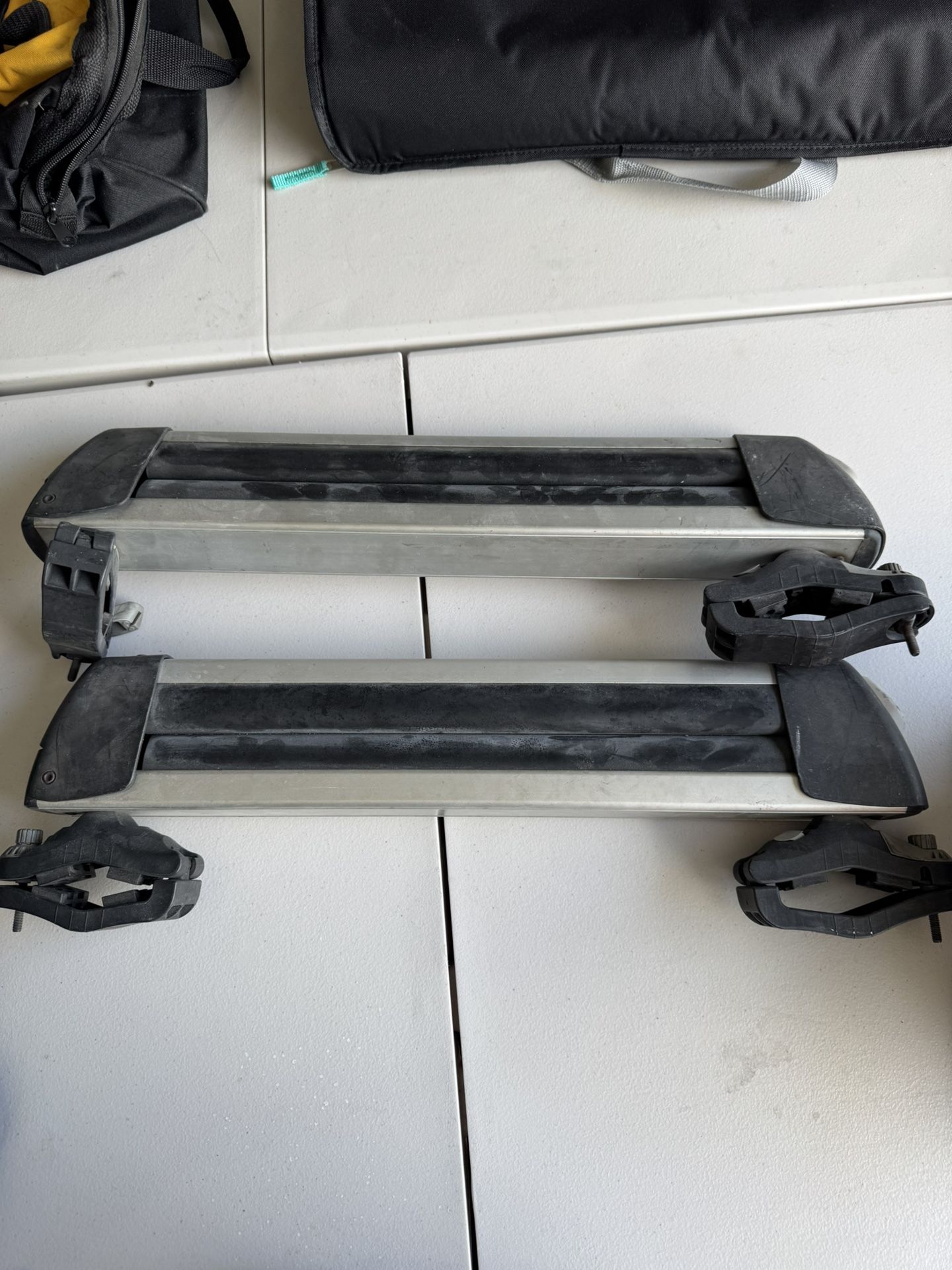 Thule Snowboard Rack