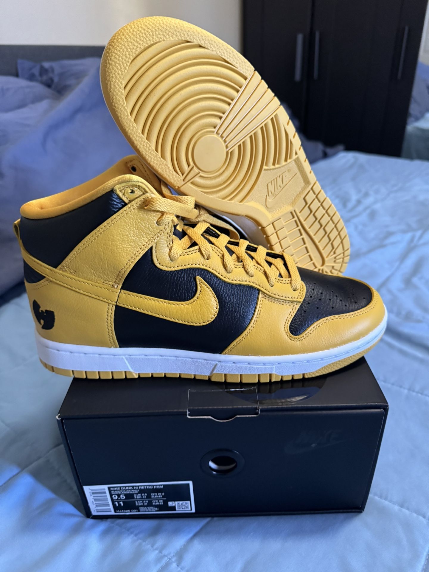WuTang Nike Dunks 9.5