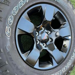 4 GMC SIERRA RIMS&TIRES LT275-70R18