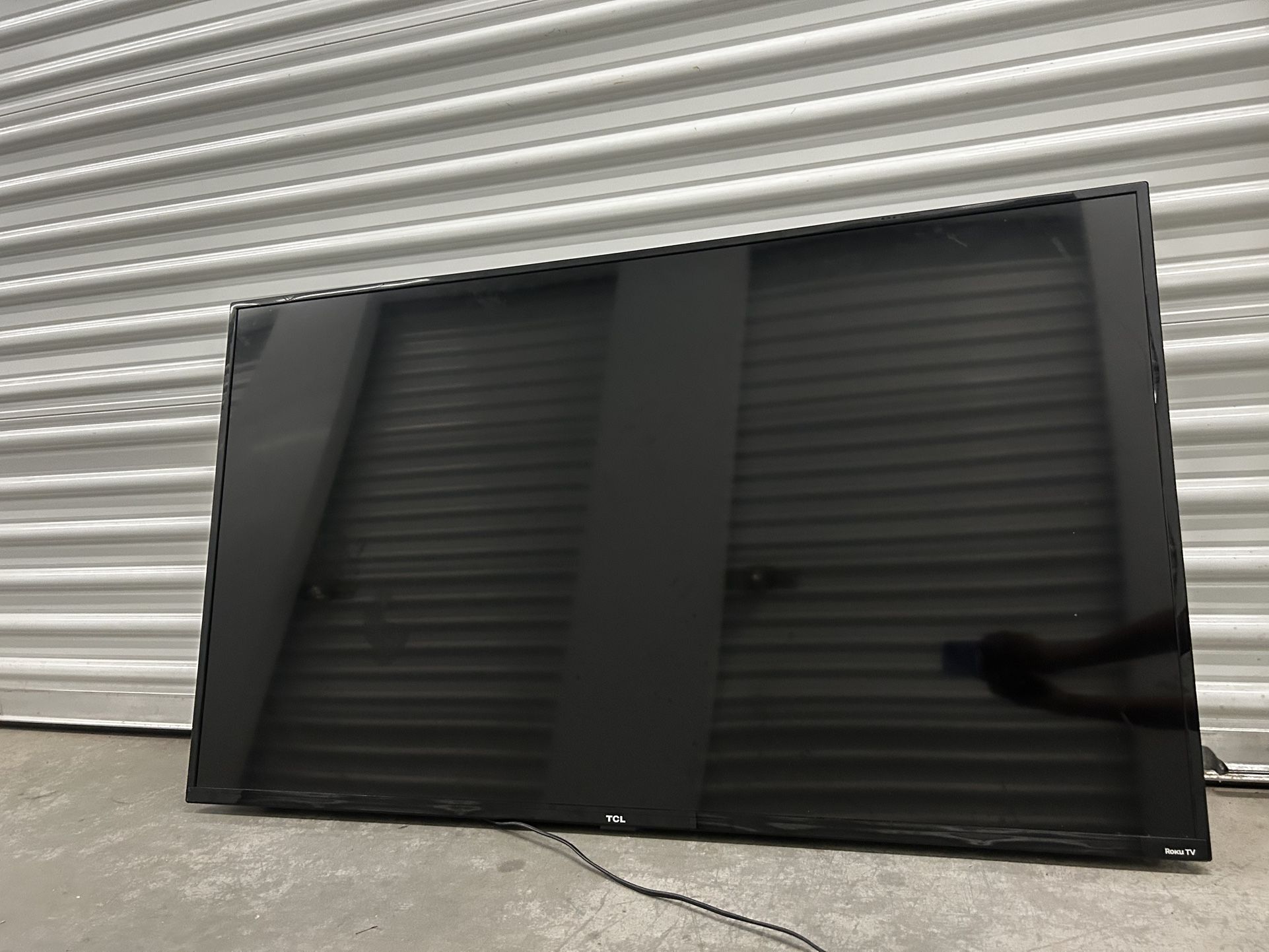 TCL Roku Smart TV 55”