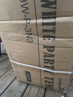 Tentns  Like  New  Color  White 