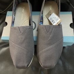 Toms Shoes