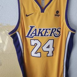 Kobe Bean Bryant Los Angeles Lakers Classic Basketball Jersey XL 