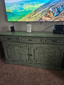 Farmhouse Entertainment Center, Green
