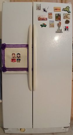 White Side-by-Side refrigerator