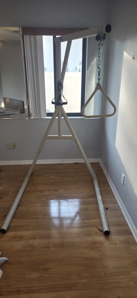 Heavy-Duty (Invacare) Freestanding Support System - 1000 lb Max Capacity