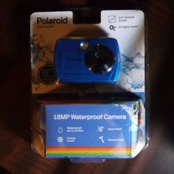 Brand new Blue Polaroid 18 Megapixel Underwater Camera