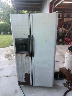 Frigidaire Side-by-Side Refrigerator with Ice Dispenser