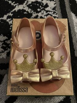 Mini Melissa Shoes Size 6 Uses a Couple Times 