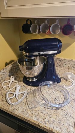Kitchen-Aide Mixer