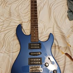 YAMAHA ELECTRIC GUITAR 