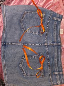 Size large skirt with orange bows