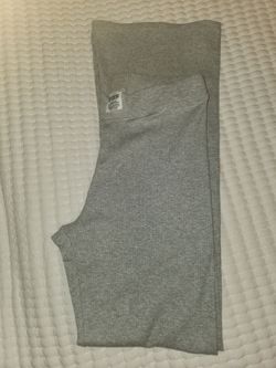 Victoria Secrets Pink leggings