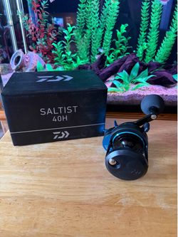 Daiwa Saltist 40H Star Drag Fishing Reel
