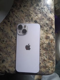 iPhone 14, purple