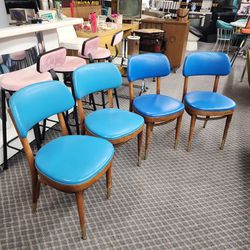 Set Of 4 Thonet Chairs 