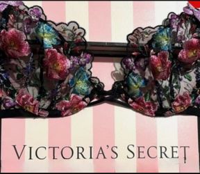 New VS bra