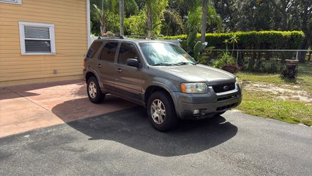 2004 Ford Escape
