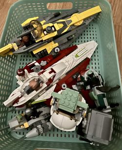 Lego starwars set lot (lot of 5 sets)