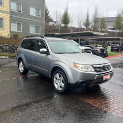 2010 Forester