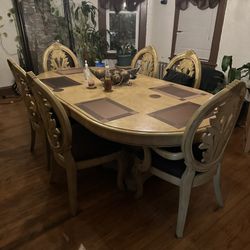 Table And  China Cabinet 