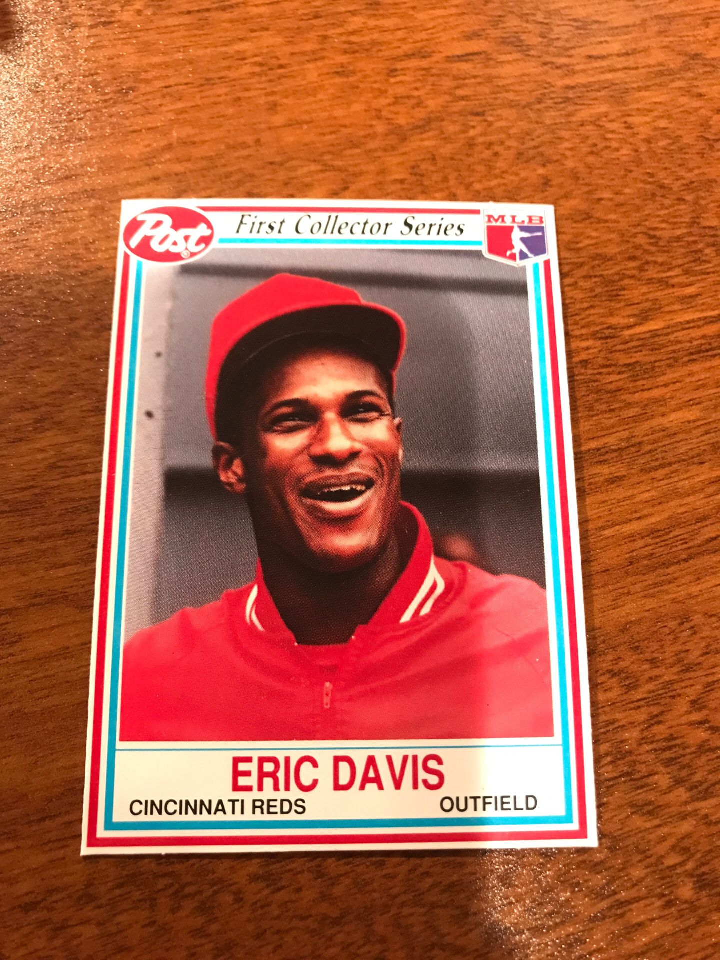 1990 Post Cereal Eric Davis Cincinnati Reds Baseball card
