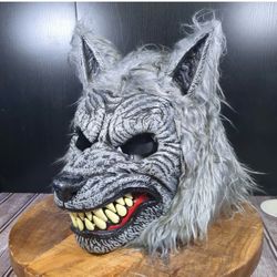 Spirit Halloween Werewolf Big Bad Wolf Gray Mask Moveable Jaw Mouth Adult Size