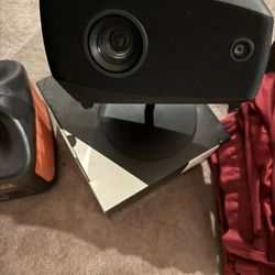 Lightform LF2 Projection Mapping Projector