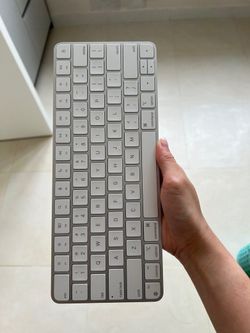 Magic Apple Keyboard - US English Edition.