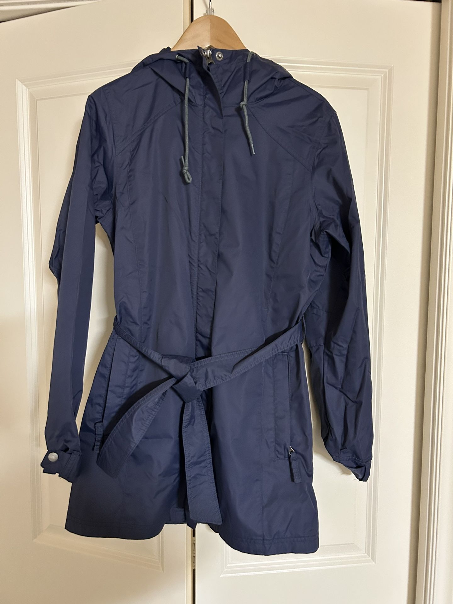 Columbia Woman’s Rain Jacket