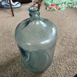 5 Gallon Glass  Arrowhead Purists Water Jug