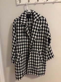 Ladies coat medium